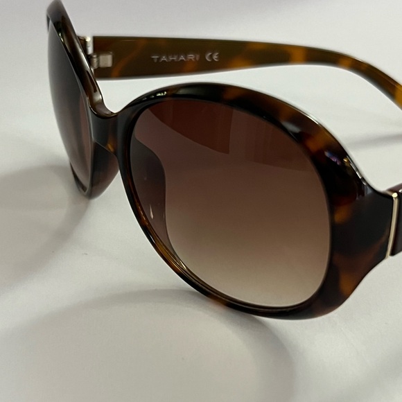 Tahari Oval Oversized Tortoise Shell Sunglasses - Picture 4 of 12
